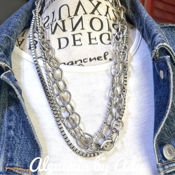Silver chunky statement layered necklace - Picture 1 of 8